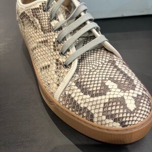 Lanvin Men’s Beige and Gray Snake Pattern Sneakers *** two RIGHT FOOT sneakers *